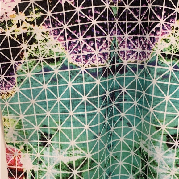 Lululemon Cool racerback Paradise grid - Picture 4 of 6